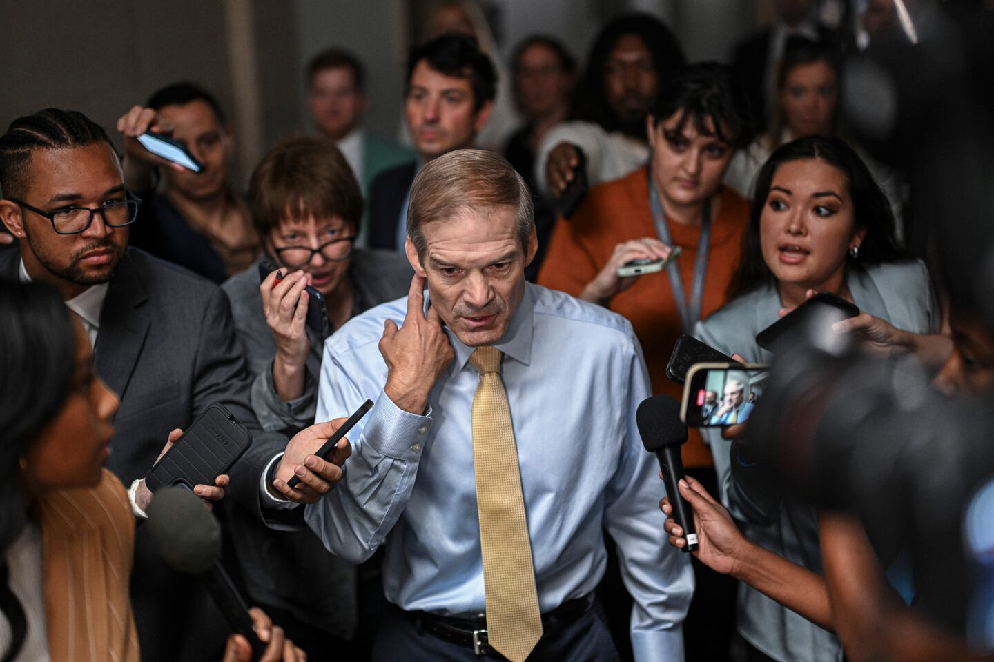Can Congress Force the FBI to Turn Over Documents?