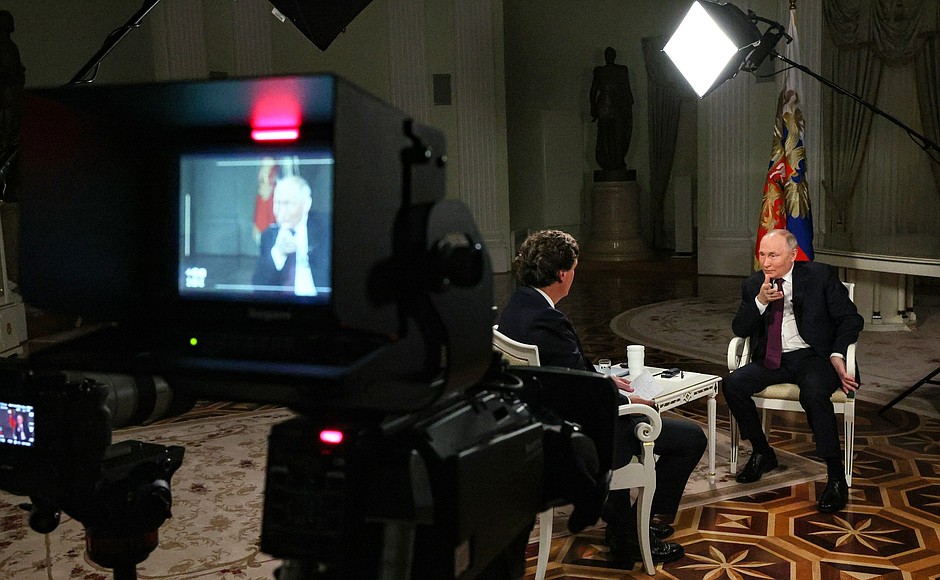 Tucker Carlson show broadcasting interview