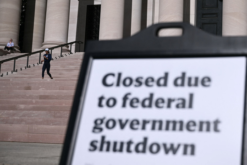 government shutdown closed federal building